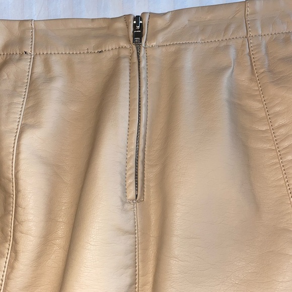 Forever 21 Tan Faux Leather Mini Skirt - Picture 6 of 8